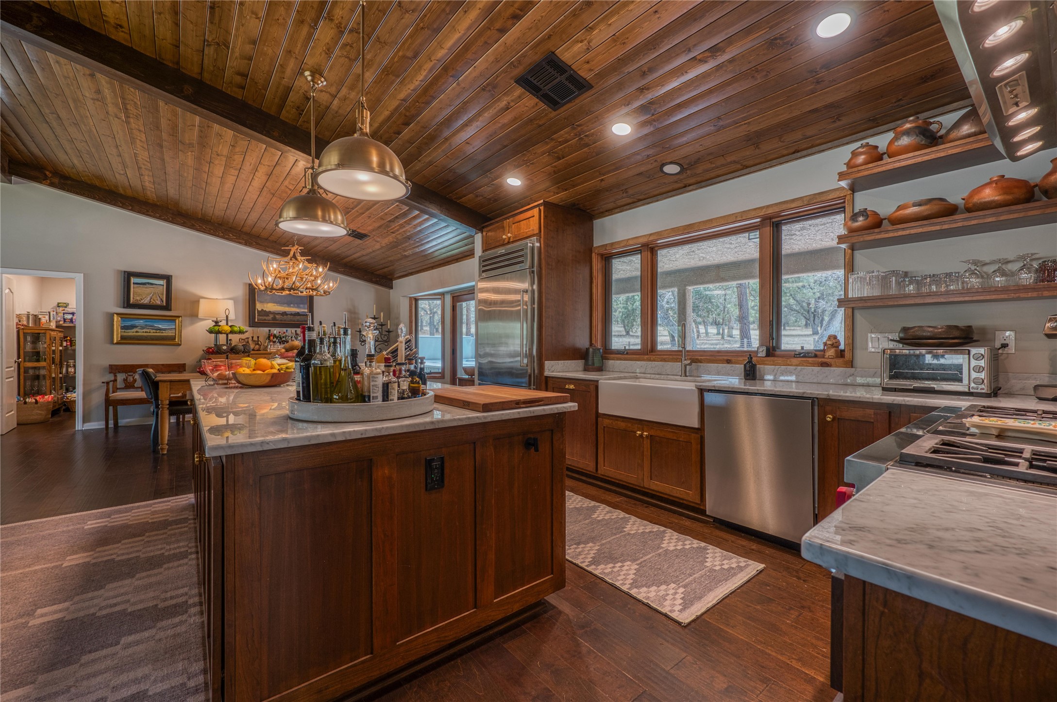  101 and 200 Meadow Lane - Sky Fire Ranch - 物件實景