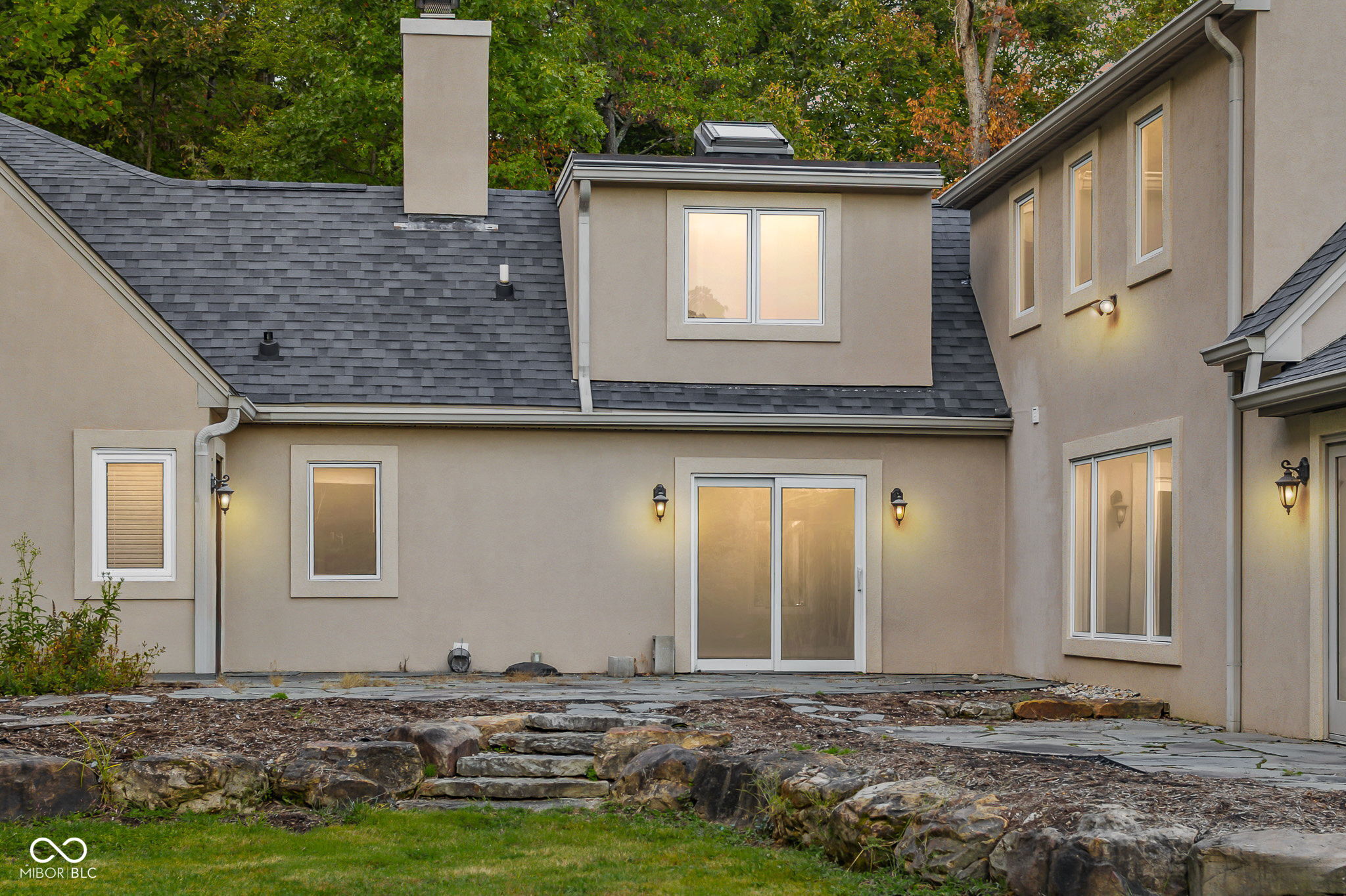 Columbus, Indiana, 47201, United States, 5 Bedrooms Bedrooms, ,6 BathroomsBathrooms,Residential,For Sale,1982008