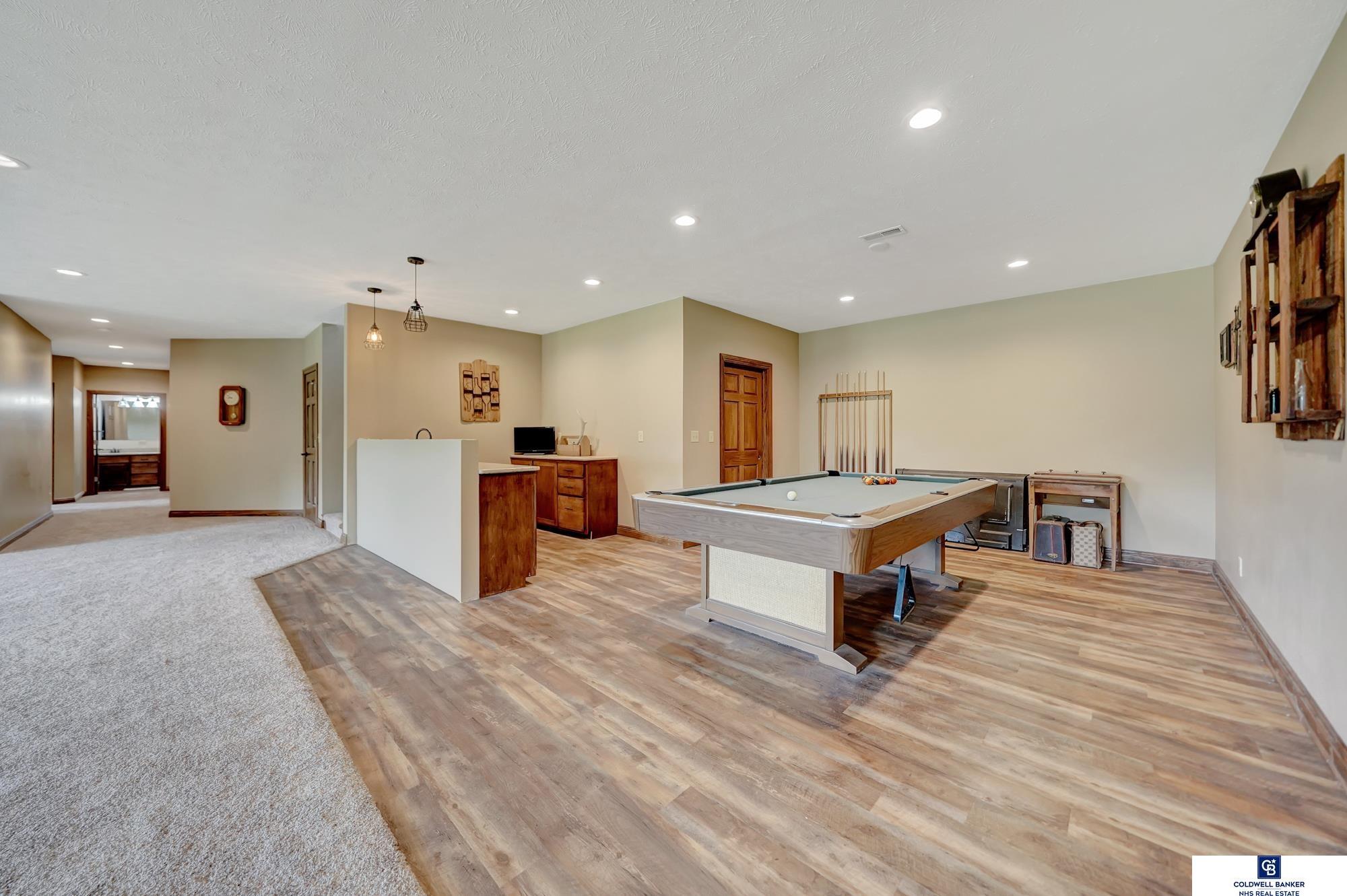 Garland, Nebraska, 68360-9322, United States, 4 Bedrooms Bedrooms, ,3 BathroomsBathrooms,Residential,For Sale,1898978
