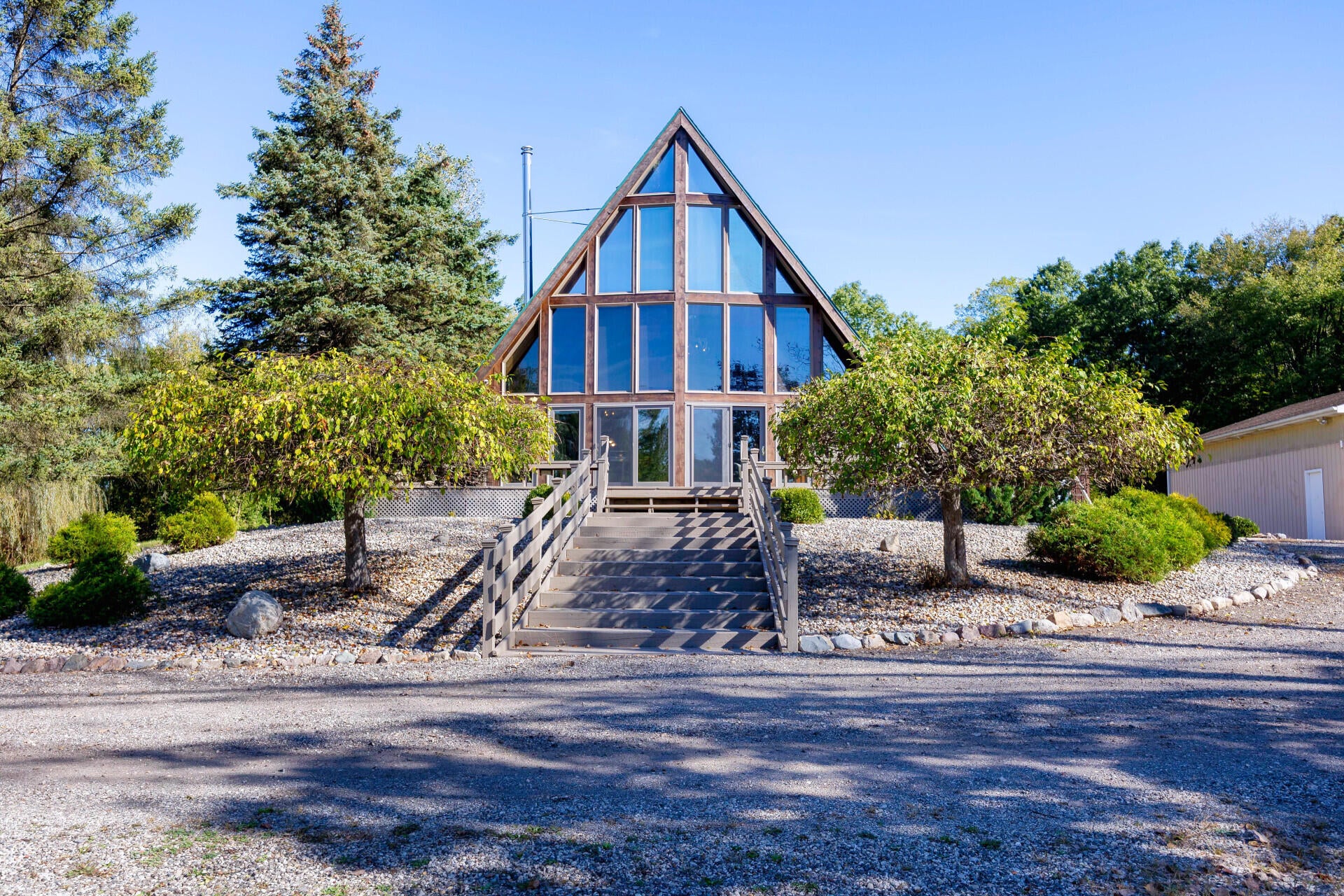 Brooklyn, Michigan, 49230, United States, 3 Bedrooms Bedrooms, ,3 BathroomsBathrooms,Residential,For Sale,1991046