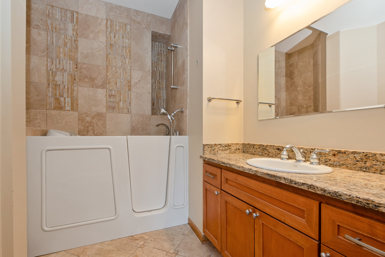Palos Hills, Illinois, 60465, United States, 5 Bedrooms Bedrooms, ,5 BathroomsBathrooms,Residential,For Sale,1943646