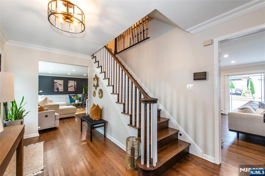 Elmwood Park, New Jersey, 07407, United States, 3 Bedrooms Bedrooms, ,3 BathroomsBathrooms,Residential,For Sale,1941820