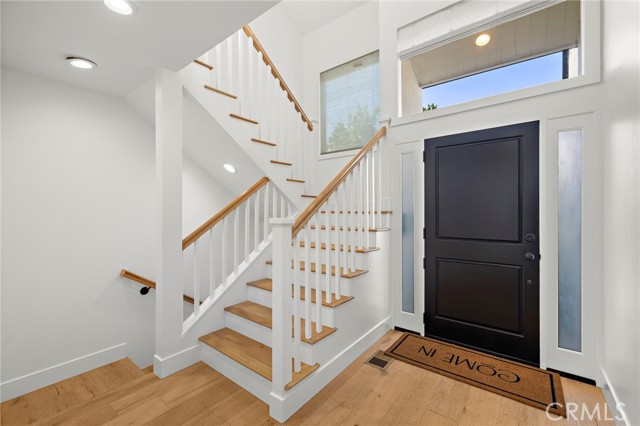 San Clemente, California, 92672, United States, 4 Bedrooms Bedrooms, ,3 BathroomsBathrooms,Residential,For Sale,1988568