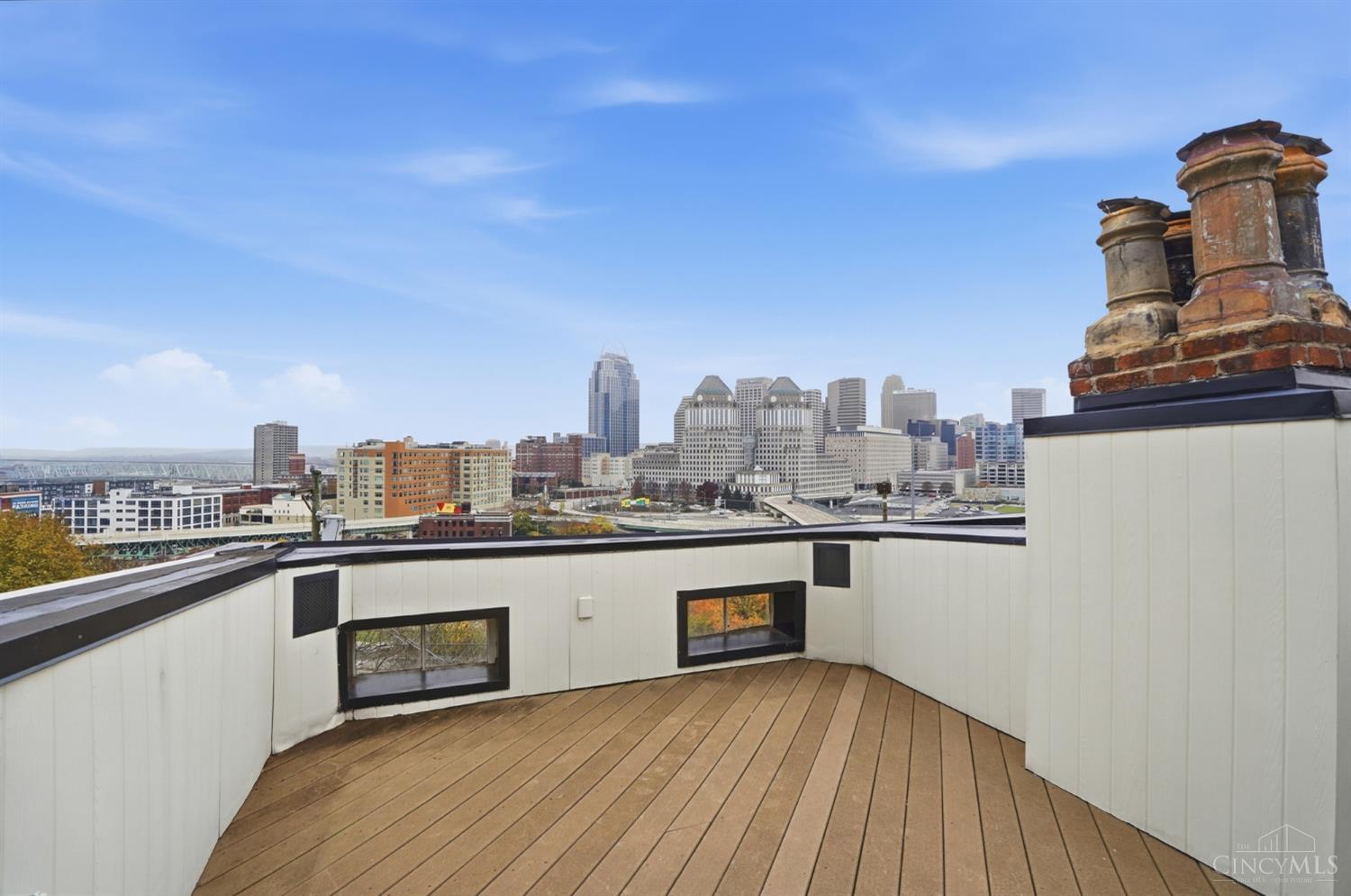 Cincinnati, Ohio, 45202, United States, 3 Bedrooms Bedrooms, ,2 BathroomsBathrooms,Residential,For Sale,2002925