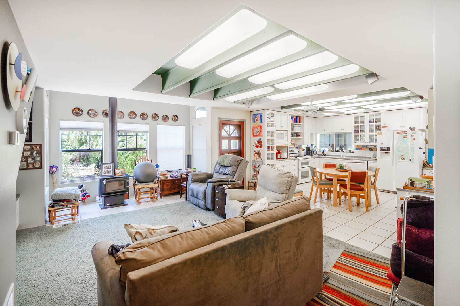 Hemet, California, 92544, United States, 6 Bedrooms Bedrooms, ,6 BathroomsBathrooms,Residential,For Sale,1849818