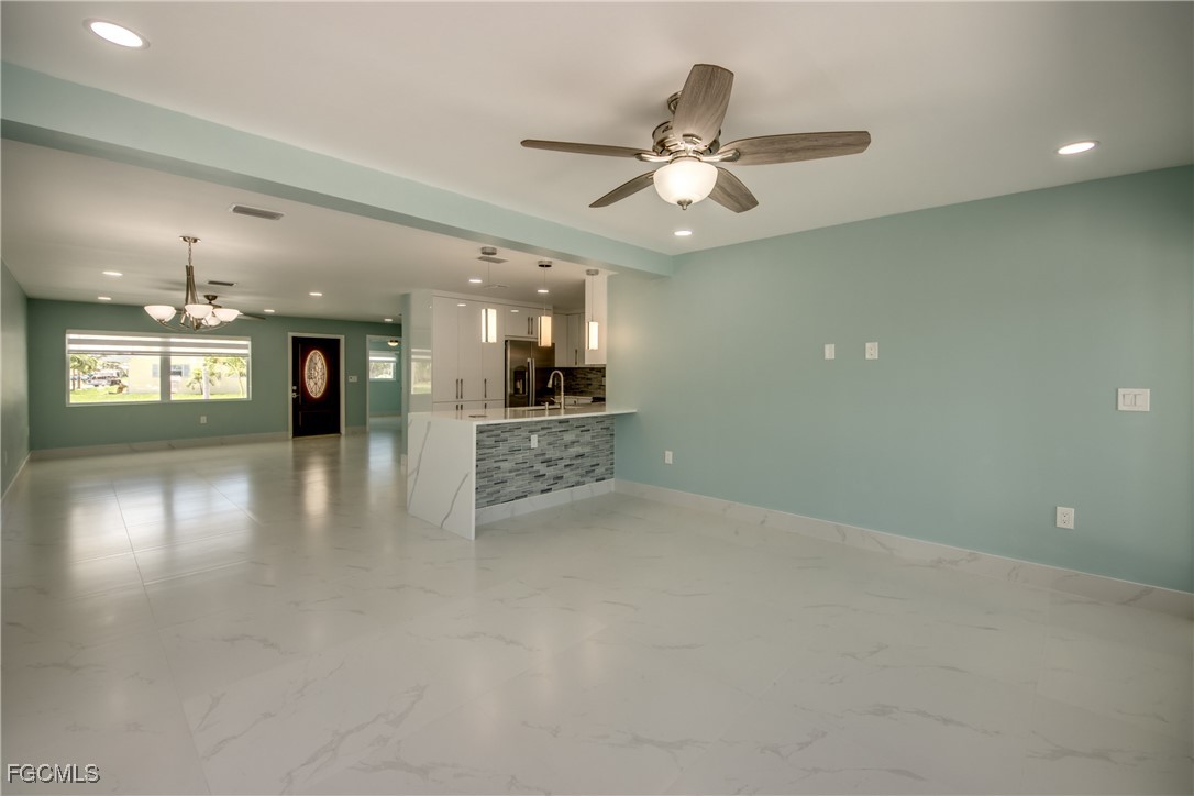 Fort Myers Beach, Florida, 33931, United States, 3 Bedrooms Bedrooms, ,2 BathroomsBathrooms,Residential,For Sale,1975838