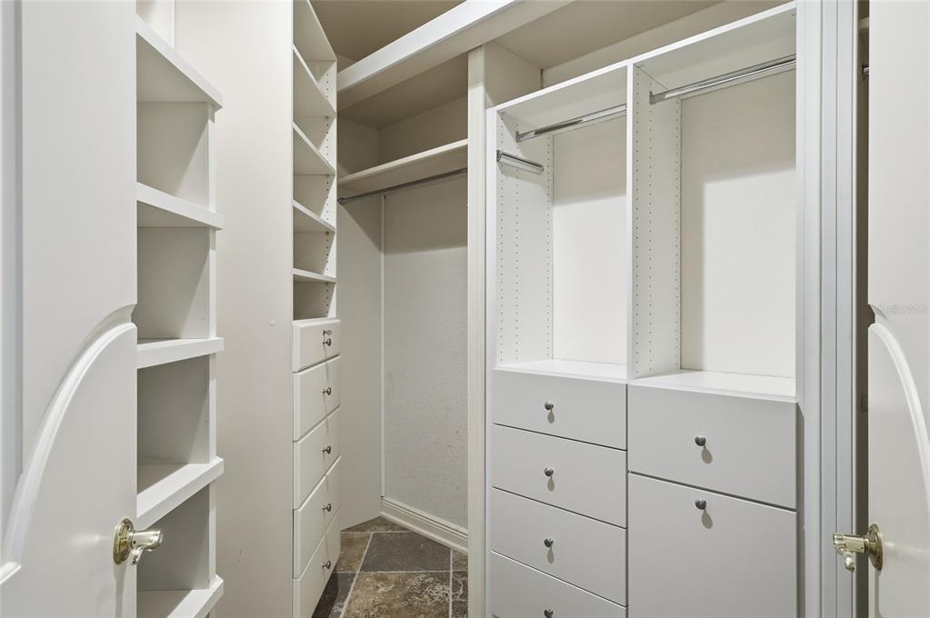 Sarasota, Florida, 34234, United States, 3 Bedrooms Bedrooms, ,3 BathroomsBathrooms,Residential,For Sale,1989538