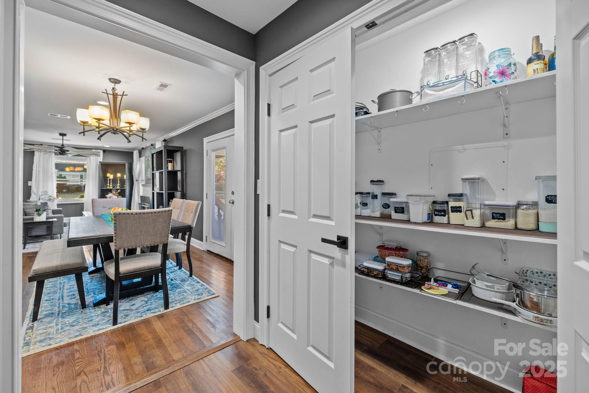 Charlotte, North Carolina, 28205, United States, 2 Bedrooms Bedrooms, ,2 BathroomsBathrooms,Residential,For Sale,1987651