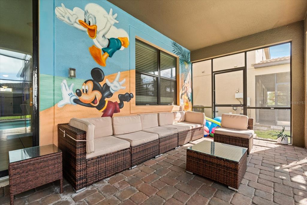 Davenport, Florida, 33896, United States, 8 Bedrooms Bedrooms, ,5 BathroomsBathrooms,Residential,For Sale,1896133