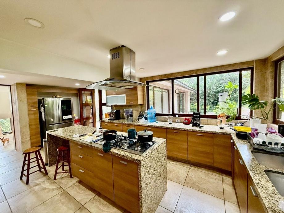 Atizapán de Zaragoza, Estado de méxico, 52937, Mexico, 3 Bedrooms Bedrooms, ,3 BathroomsBathrooms,Residential,For Sale,1917010