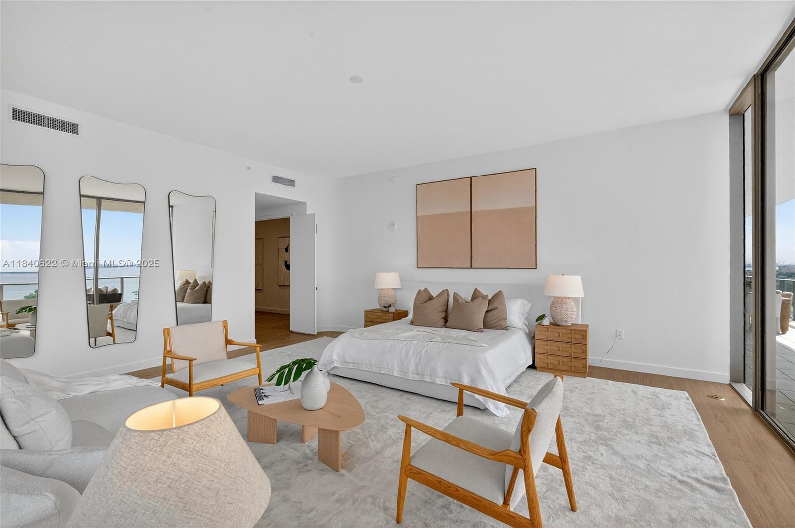 Miami, Florida, 33133, United States, 4 Bedrooms Bedrooms, ,4 BathroomsBathrooms,Residential,For Sale,1898315