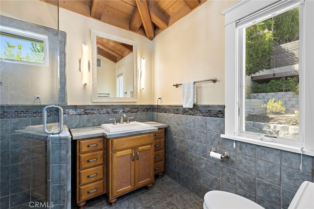 Laguna Beach, California, 92651, United States, 3 Bedrooms Bedrooms, ,3 BathroomsBathrooms,Residential,For Sale,1939683