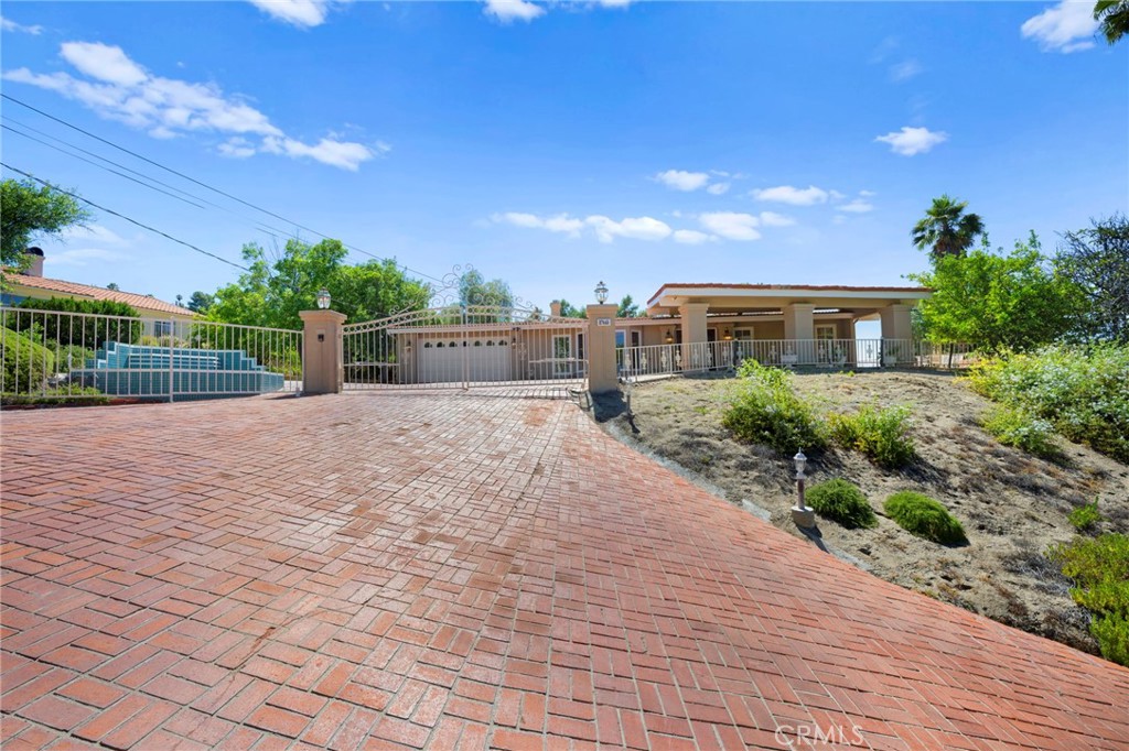 Hemet, California, 92544, United States, 5 Bedrooms Bedrooms, ,4 BathroomsBathrooms,Residential,For Sale,1896645