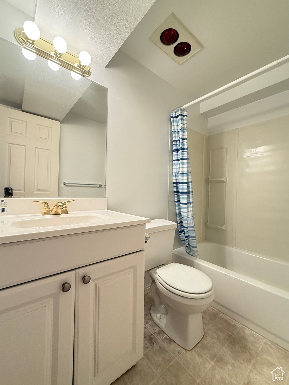 Orem, Utah, 84057, United States, 4 Bedrooms Bedrooms, ,3 BathroomsBathrooms,Residential,For Sale,1917303