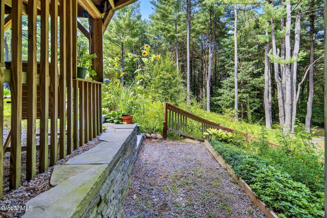 Valatie, New York, 12184, United States, 5 Bedrooms Bedrooms, ,3 BathroomsBathrooms,Residential,For Sale,1924980