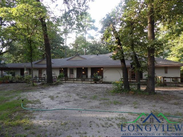 912 CR 3920, Hawkins, Texas, 75765, United States, 4 Bedrooms Bedrooms, ,3 BathroomsBathrooms,Residential,For Sale,912 CR 3920,1629044