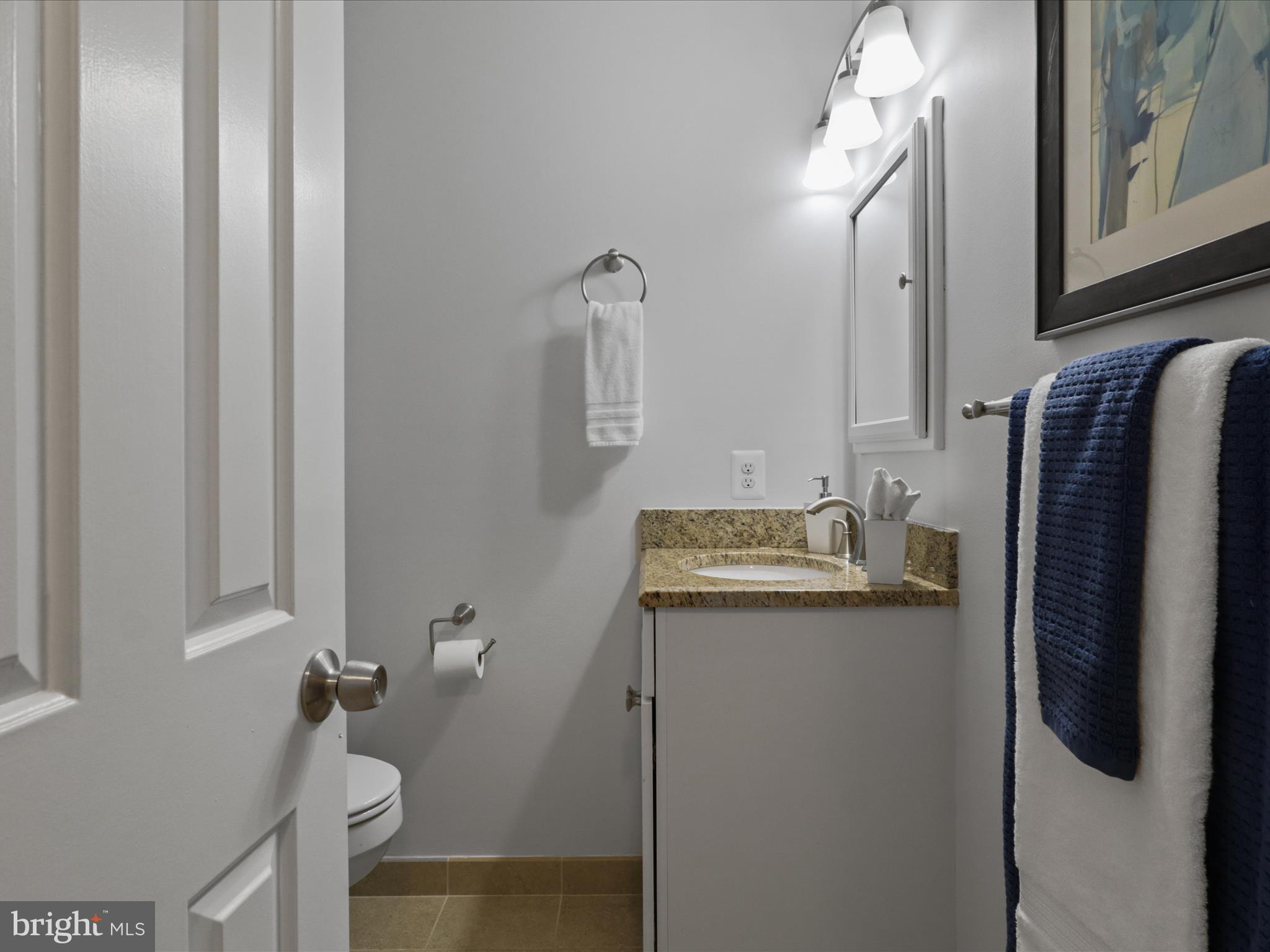 Arlington, Virginia, 22205, United States, 3 Bedrooms Bedrooms, ,3 BathroomsBathrooms,Residential,For Sale,1943915