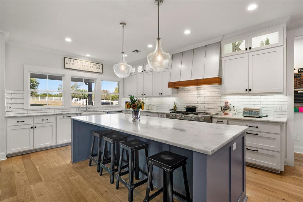 China Spring, Texas, 76633, United States, 4 Bedrooms Bedrooms, ,3 BathroomsBathrooms,Residential,For Sale,2010699