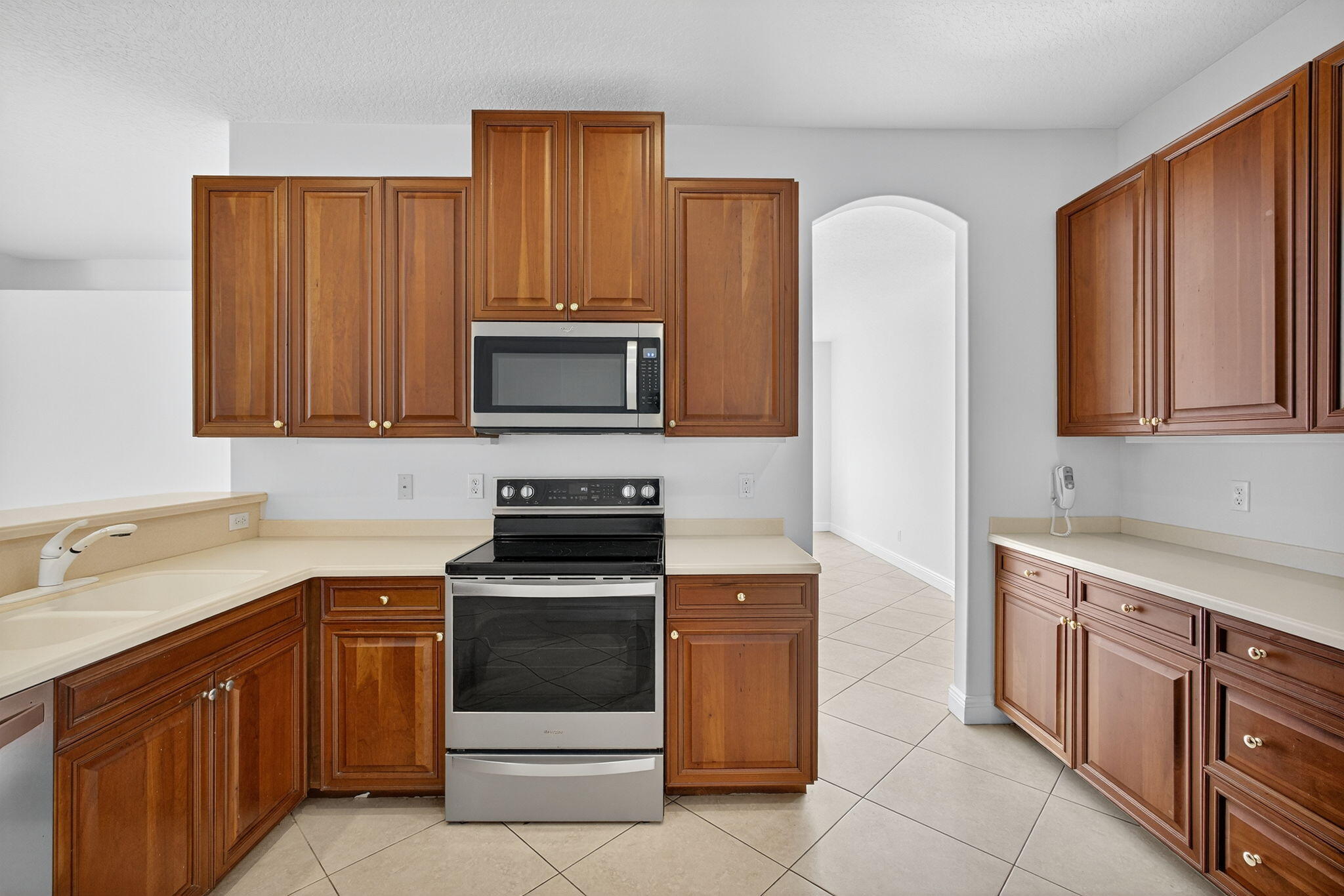 Port Saint Lucie, Florida, 34983, United States, 4 Bedrooms Bedrooms, ,2 BathroomsBathrooms,Residential,For Sale,1959022