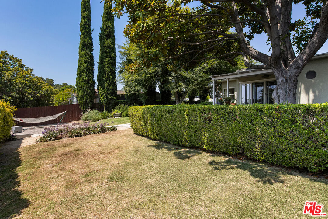 Los Angeles, California, 90031, United States, 2 Bedrooms Bedrooms, ,1 BathroomBathrooms,Residential,For Sale,1942306