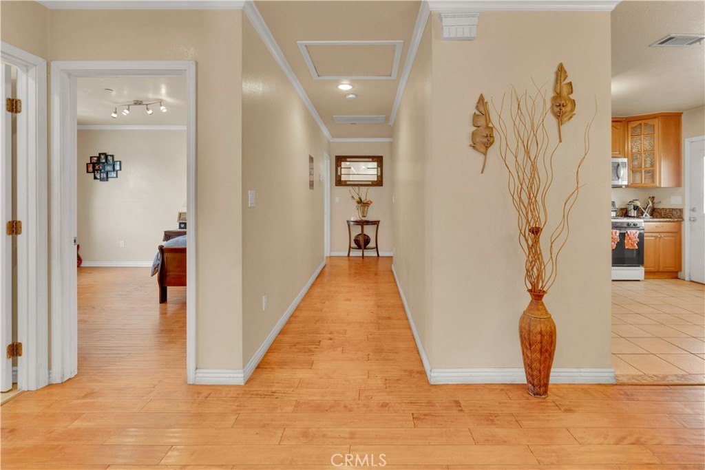 Downey, California, 90242, United States, 3 Bedrooms Bedrooms, ,2 BathroomsBathrooms,Residential,For Sale,1938023