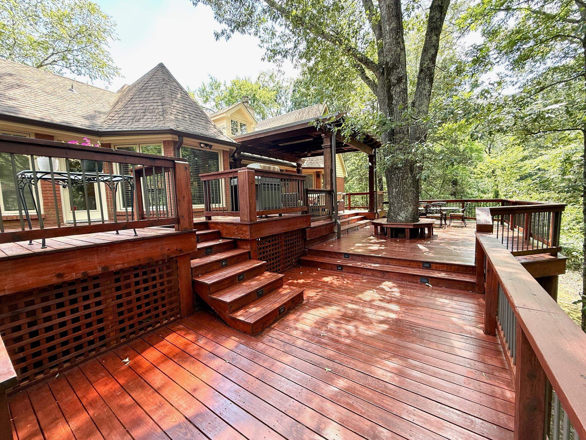 Cordova, Tennessee, 38018, United States, 6 Bedrooms Bedrooms, ,6 BathroomsBathrooms,Residential,For Sale,1883398