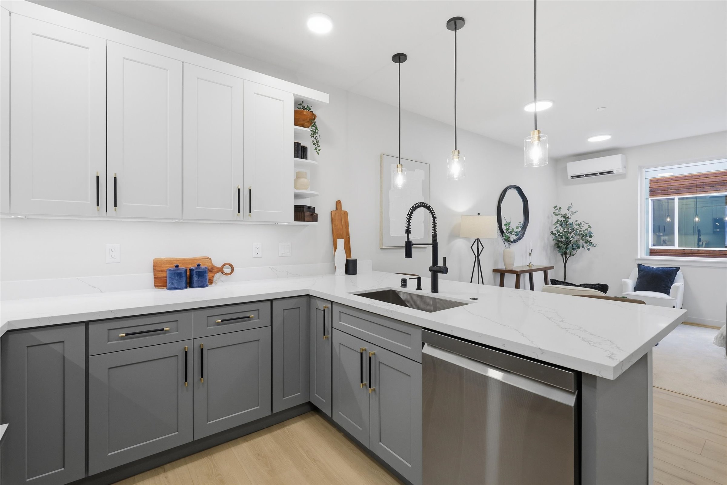 14608 Corliss Ave N Unit #B, Shoreline, WA 98133 - 物件實景