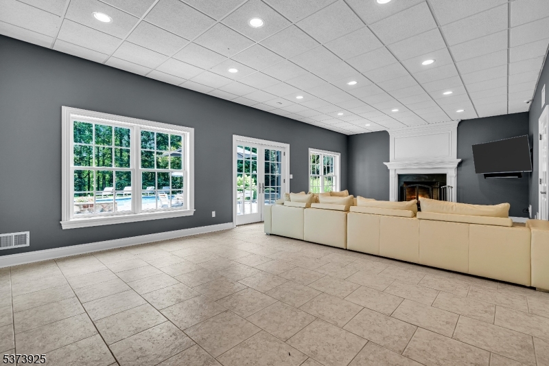 Bernardsville Boro, New Jersey, 07924, United States, 5 Bedrooms Bedrooms, ,8 BathroomsBathrooms,Residential,For Sale,1910791