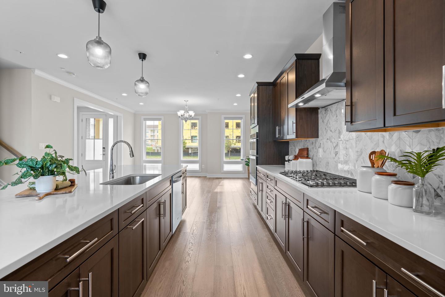 Ellicott City, Maryland, 21042, United States, 3 Bedrooms Bedrooms, ,4 BathroomsBathrooms,Residential,For Sale,1933185