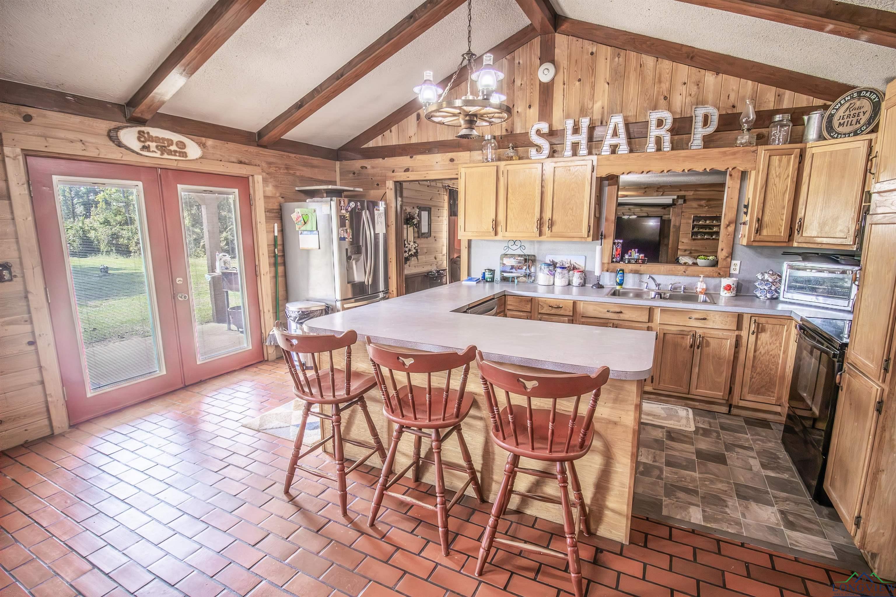 Jefferson, Texas, 75657, United States, 3 Bedrooms Bedrooms, ,2 BathroomsBathrooms,Residential,For Sale,1983011