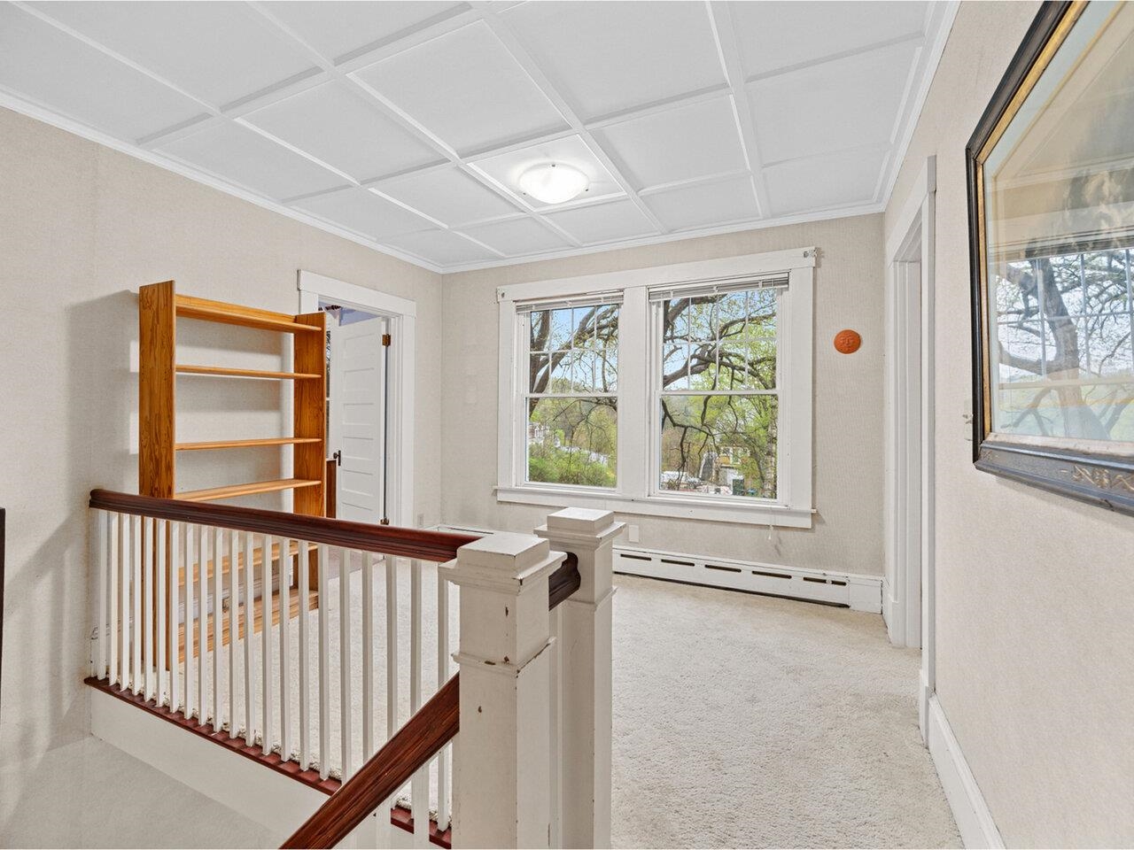 Montpelier, Vermont, 05602, United States, 5 Bedrooms Bedrooms, ,3 BathroomsBathrooms,Residential,For Sale,1821118