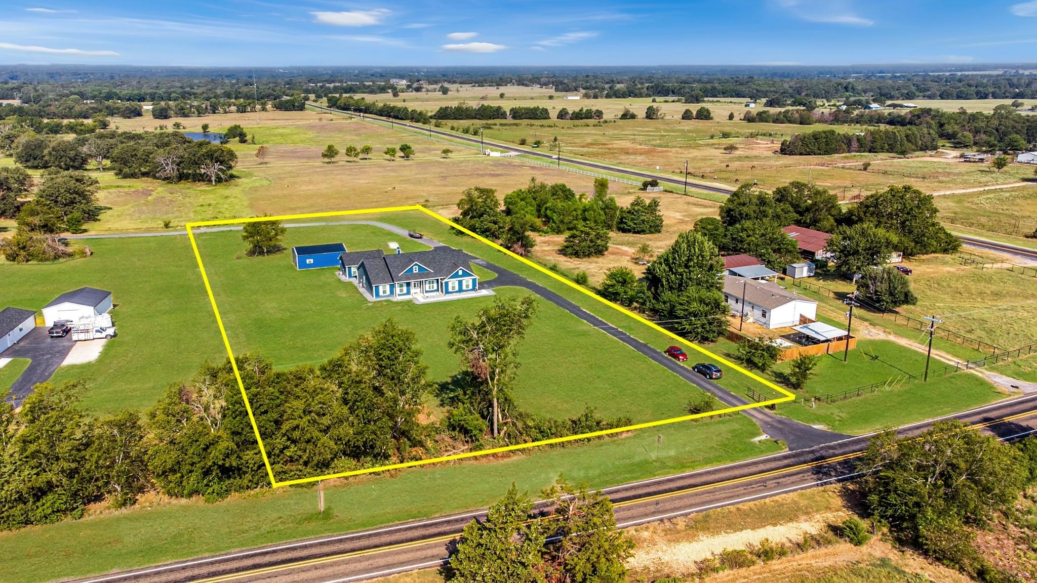 Wills Point, Texas, 75169, United States, 5 Bedrooms Bedrooms, ,5 BathroomsBathrooms,Residential,For Sale,2002529