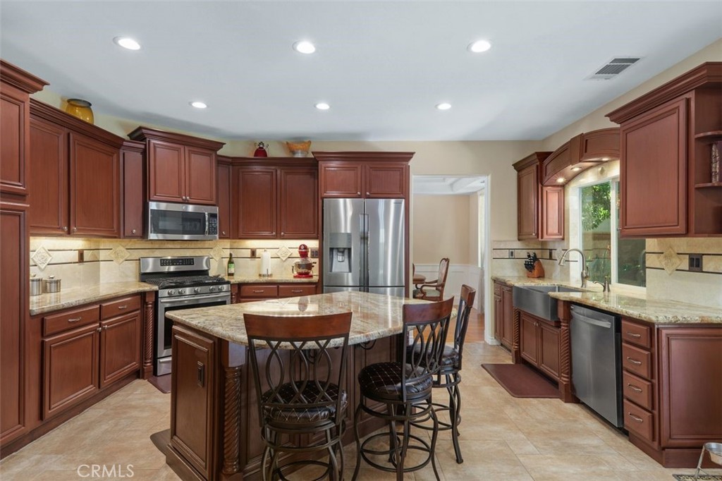 Murrieta, California, 92563, United States, 4 Bedrooms Bedrooms, ,4 BathroomsBathrooms,Residential,For Sale,1829375