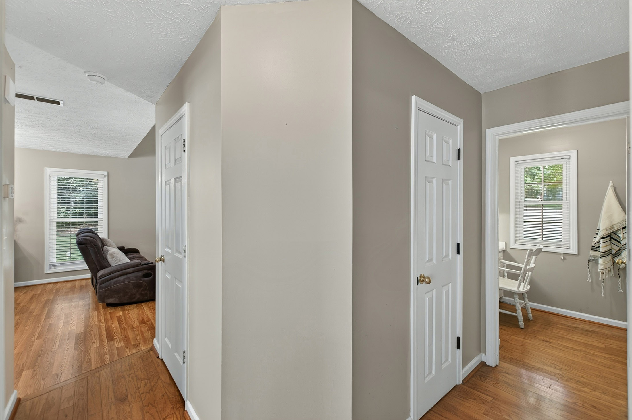  Charming Home on an Expansive 2.8+/- Acre Corner Lot - 物件實景