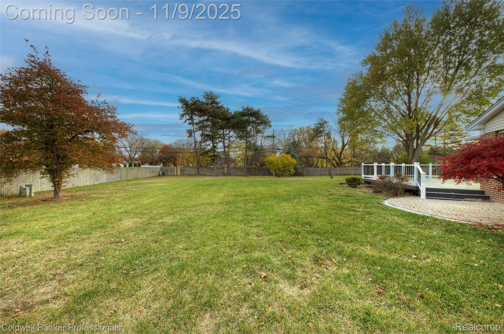 Troy, Michigan, 48085, United States, 4 Bedrooms Bedrooms, ,2 BathroomsBathrooms,Residential,For Sale,1989080