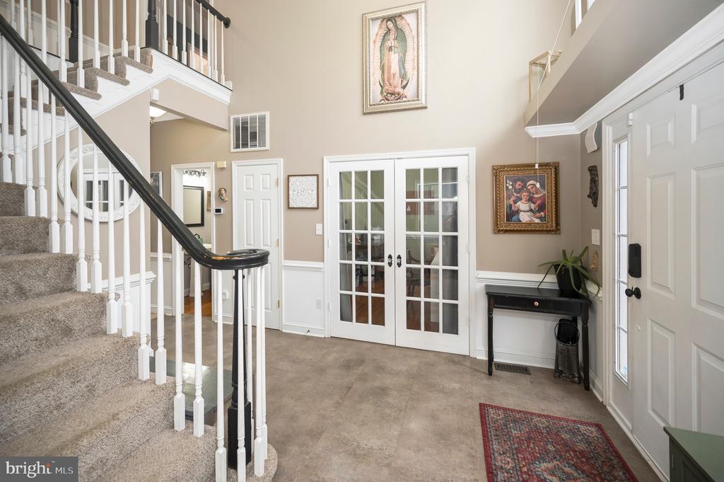 Fredericksburg, Virginia, 22405, United States, 5 Bedrooms Bedrooms, ,4 BathroomsBathrooms,Residential,For Sale,1993434