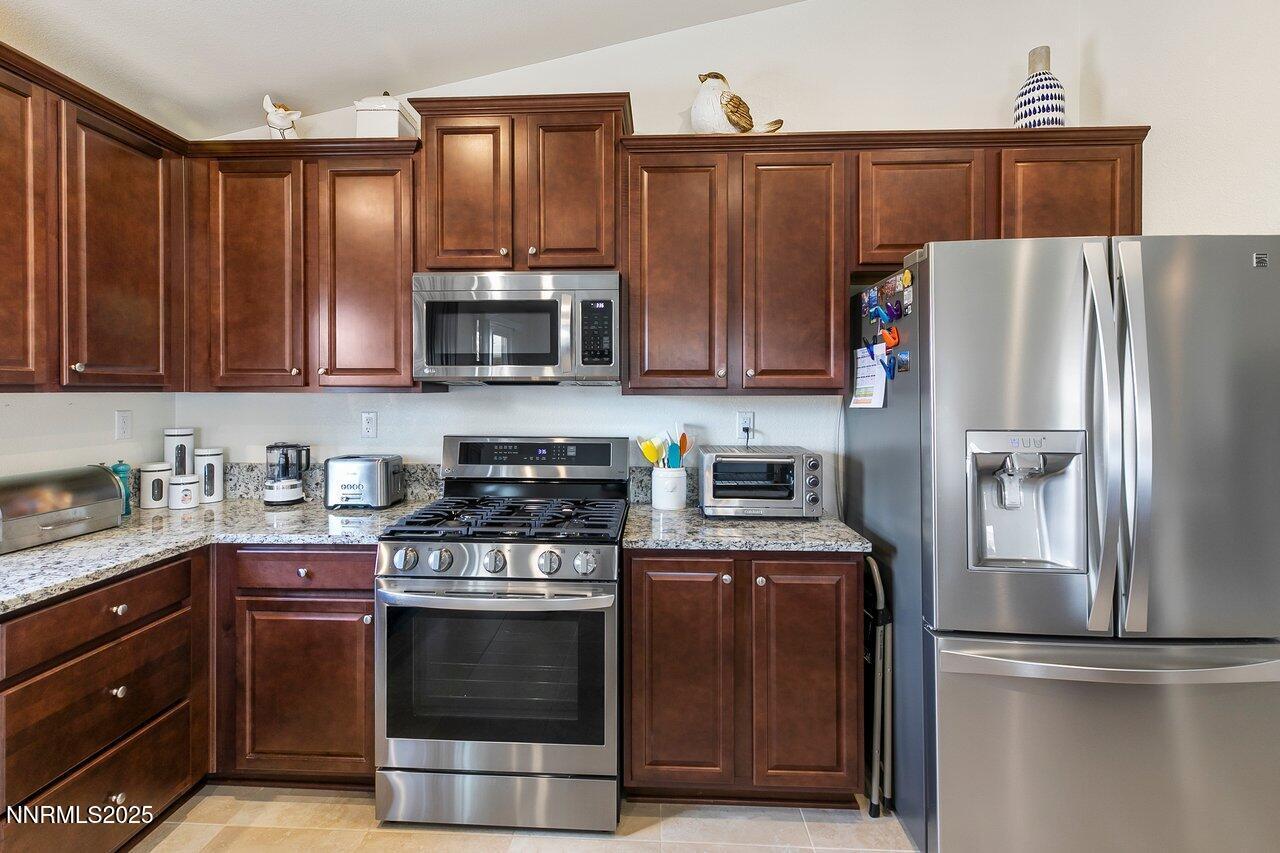 Dayton, Nevada, 89403, United States, 4 Bedrooms Bedrooms, ,3 BathroomsBathrooms,Residential,For Sale,1918267