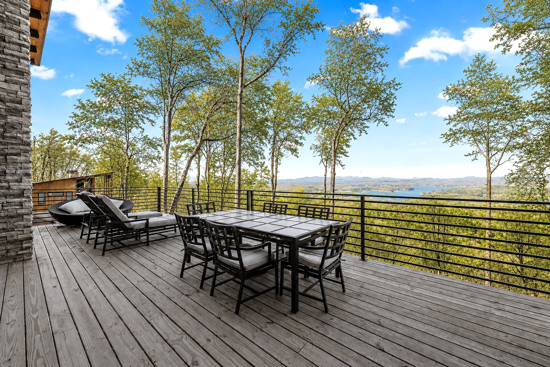  Contemporary Architectural Estate Overlooking Blue Ridge Lake - 物件實景