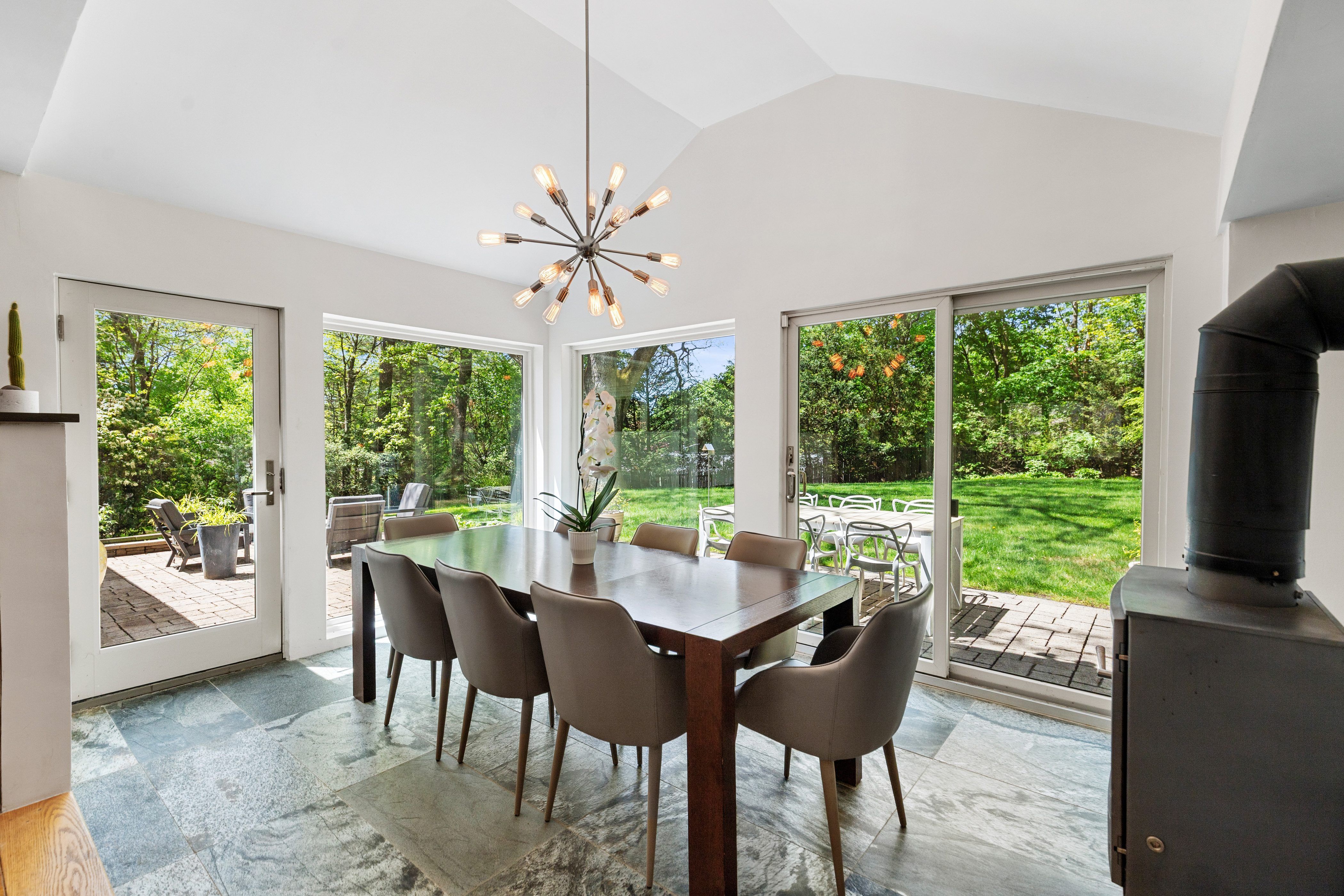  44 Windemere Road, Wellesley, MA, 02482 - 物件實景