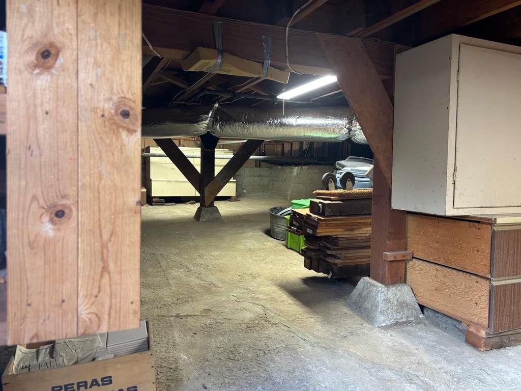 South San Francisco, California, 94080, United States, 4 Bedrooms Bedrooms, ,2 BathroomsBathrooms,Residential,For Sale,1992905