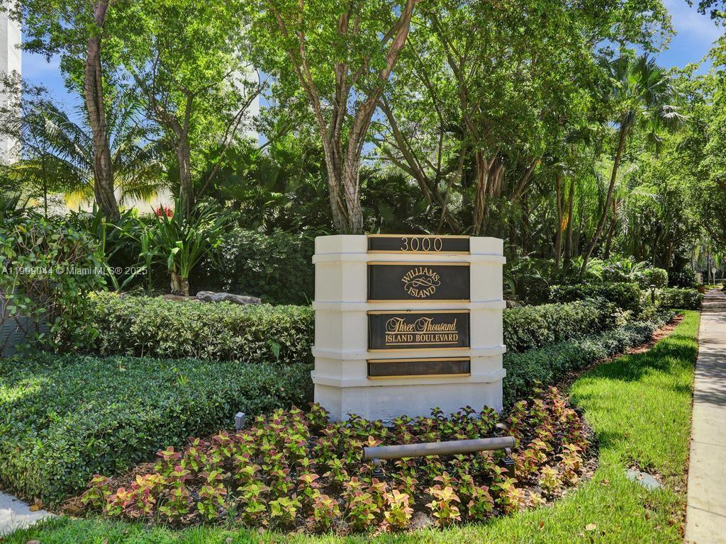Aventura, Florida, 33160, United States, 2 Bedrooms Bedrooms, ,2 BathroomsBathrooms,Residential,For Sale,1989230