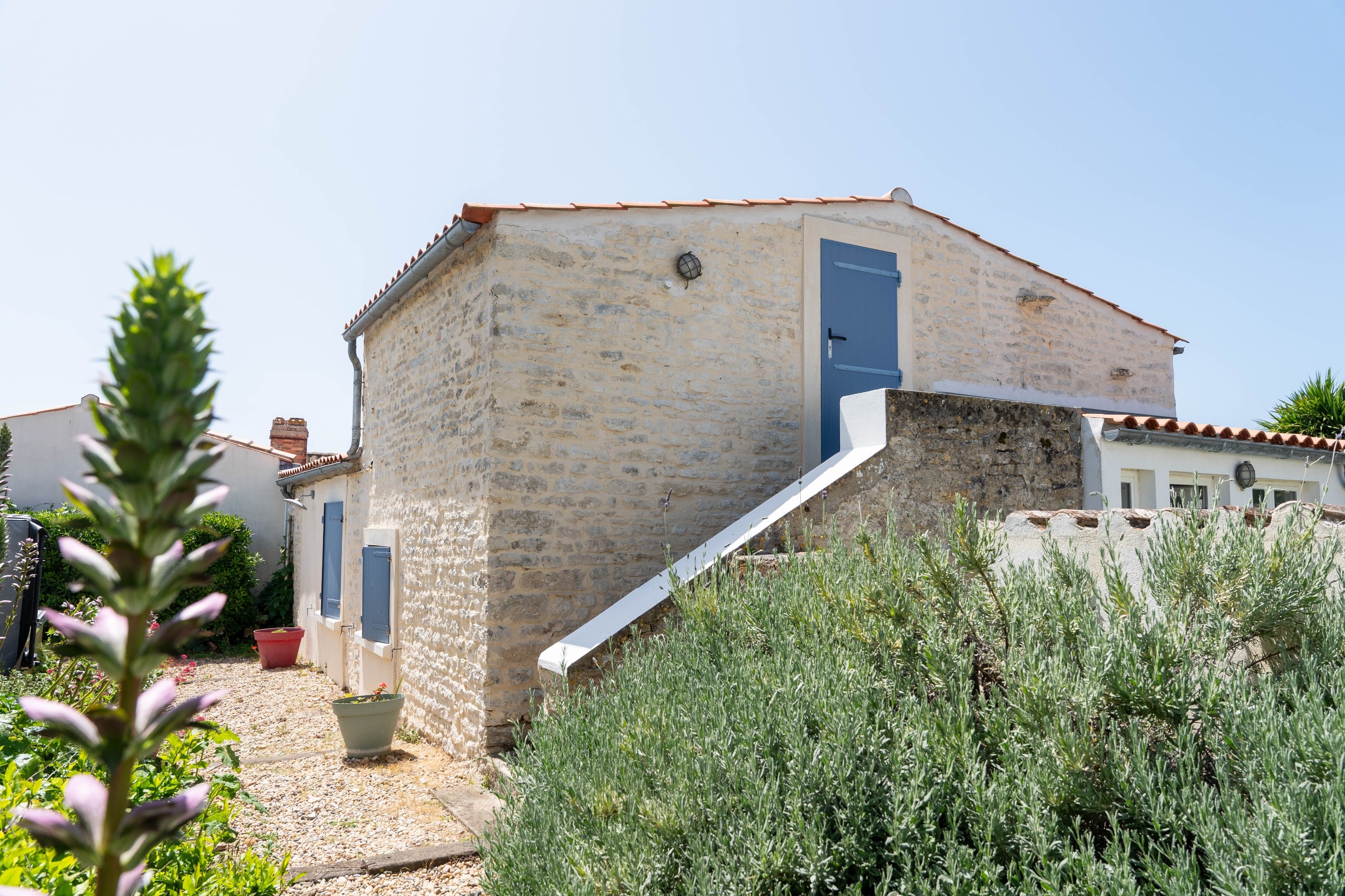  Charming 4-bedroom house in St Denis d
