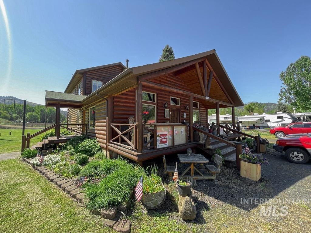Kamiah, Idaho, 83536, United States, 3 Bedrooms Bedrooms, ,2 BathroomsBathrooms,Residential,For Sale,1765627