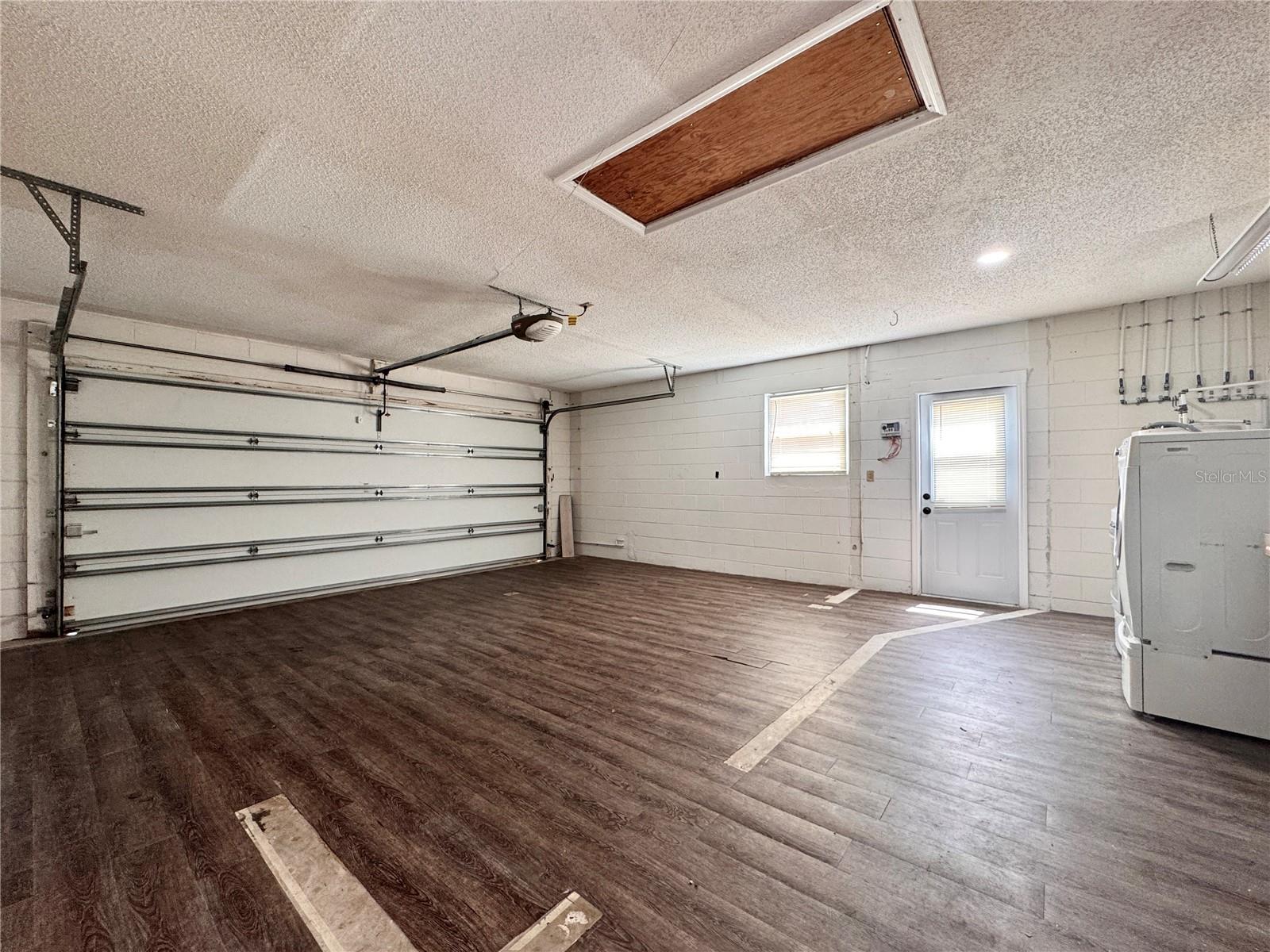 WINTER PARK, Florida, 32792, United States, 4 Bedrooms Bedrooms, ,2 BathroomsBathrooms,Residential,For Sale,1850875
