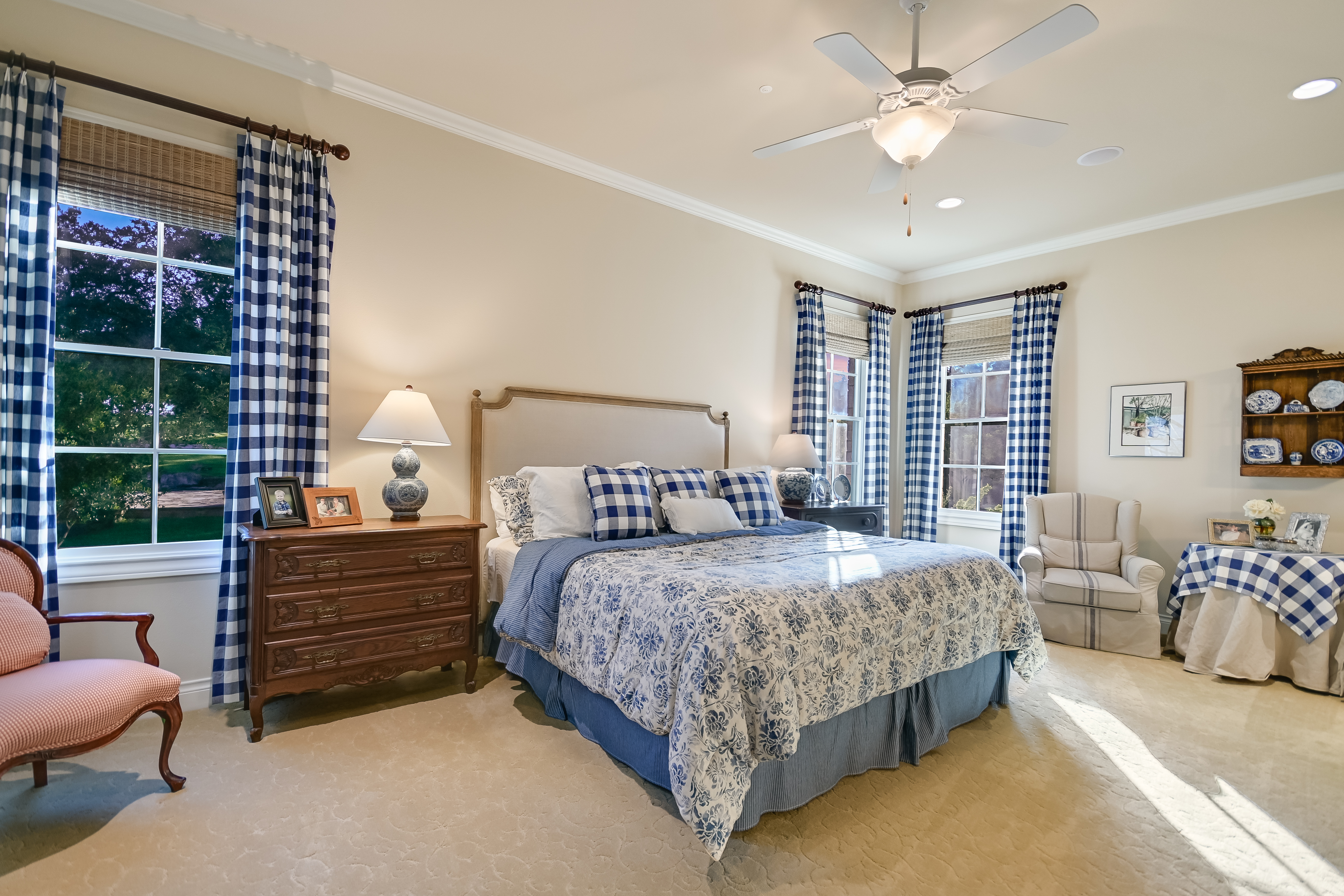  Bespoke Lake Travis Waterfront Estate on 2 Pristine Acres - 物件實景
