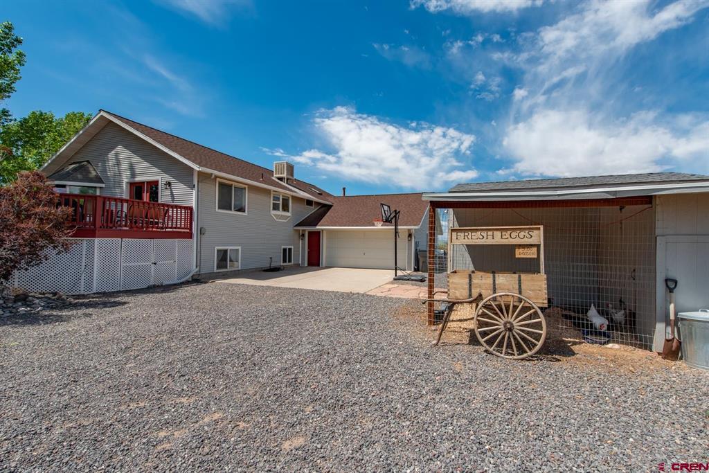 Austin, Colorado, 81410, United States, 4 Bedrooms Bedrooms, ,3 BathroomsBathrooms,Residential,For Sale,1976100