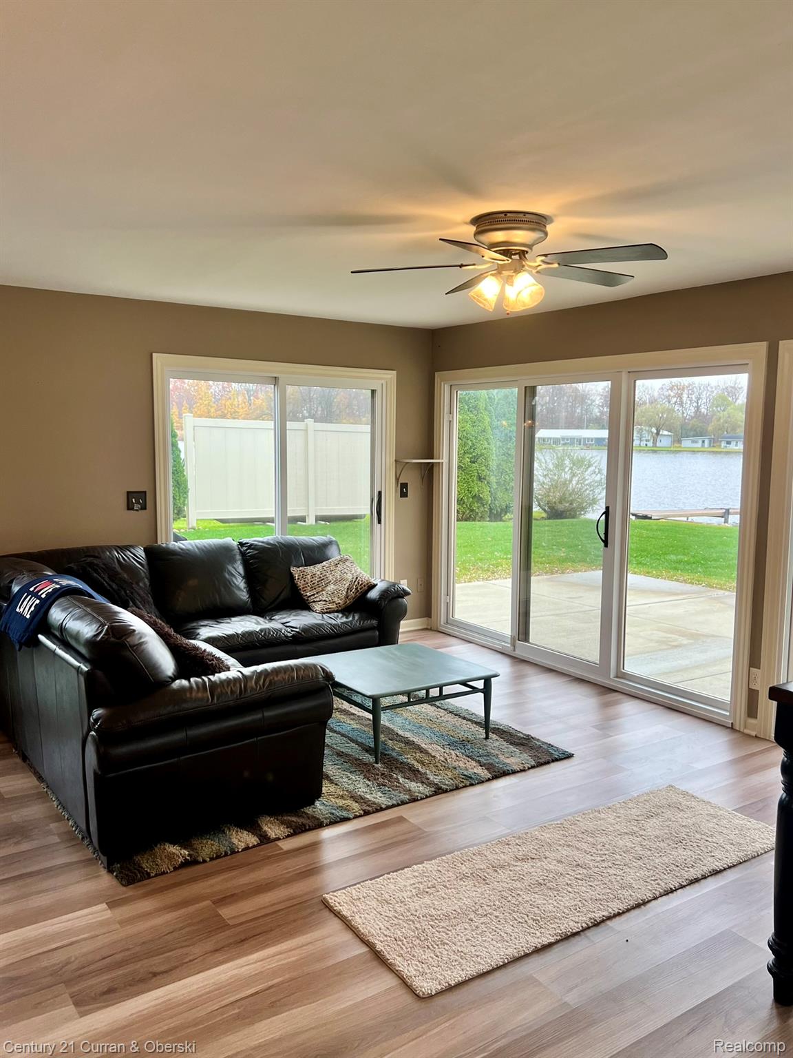 Jackson, Michigan, 49201, United States, 3 Bedrooms Bedrooms, ,3 BathroomsBathrooms,Residential,For Sale,1981223