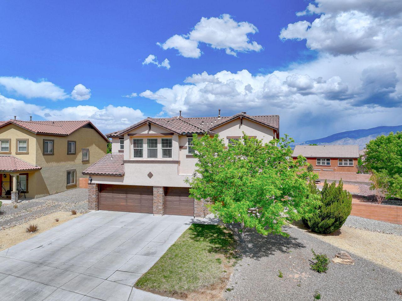 Rio Rancho, New Mexico, 87124, United States, 5 Bedrooms Bedrooms, ,4 BathroomsBathrooms,Residential,For Sale,1805604