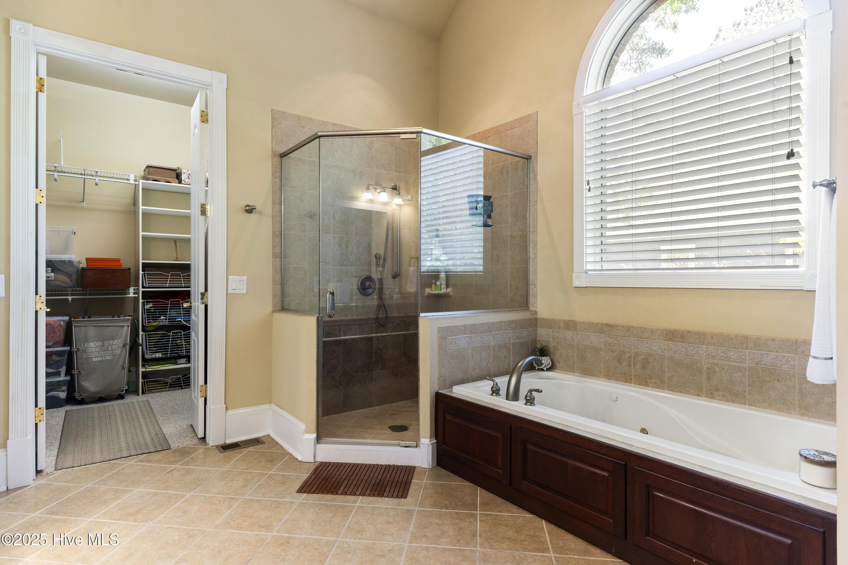 Bolivia, North Carolina, 28422, United States, 4 Bedrooms Bedrooms, ,5 BathroomsBathrooms,Residential,For Sale,1777701