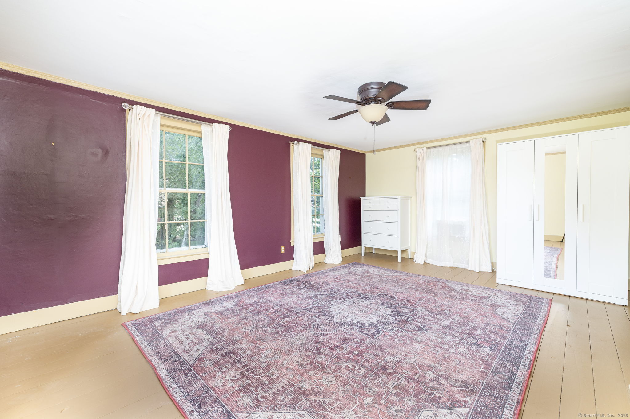 Wethersfield, Connecticut, 06109, United States, 4 Bedrooms Bedrooms, ,2 BathroomsBathrooms,Residential,For Sale,1939888